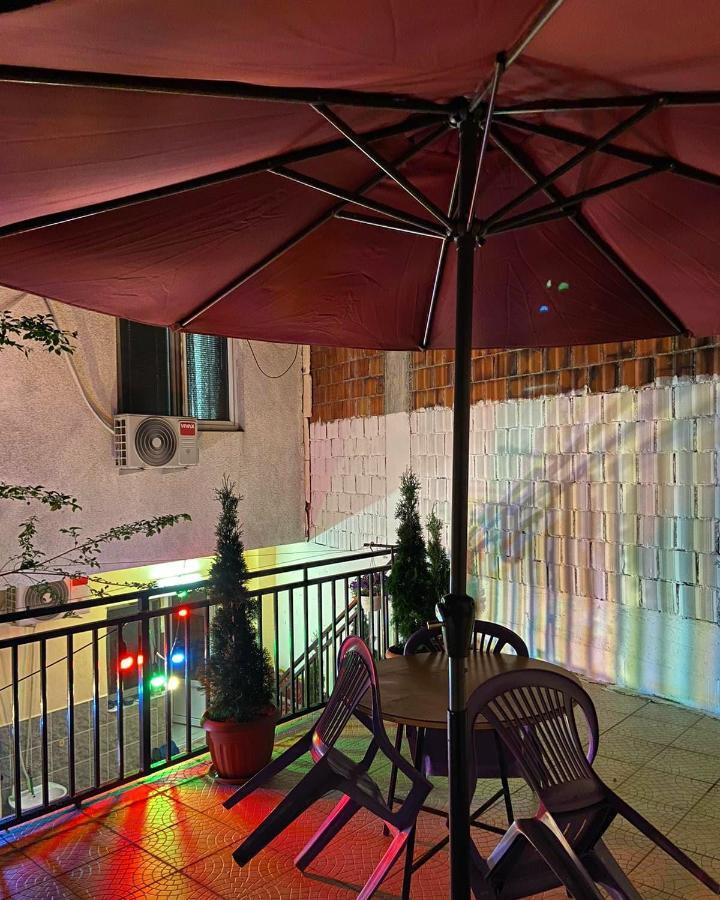 Zani Hostel プリズレン エクステリア 写真