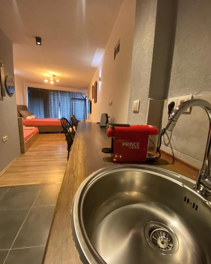 Zani Hostel プリズレン エクステリア 写真